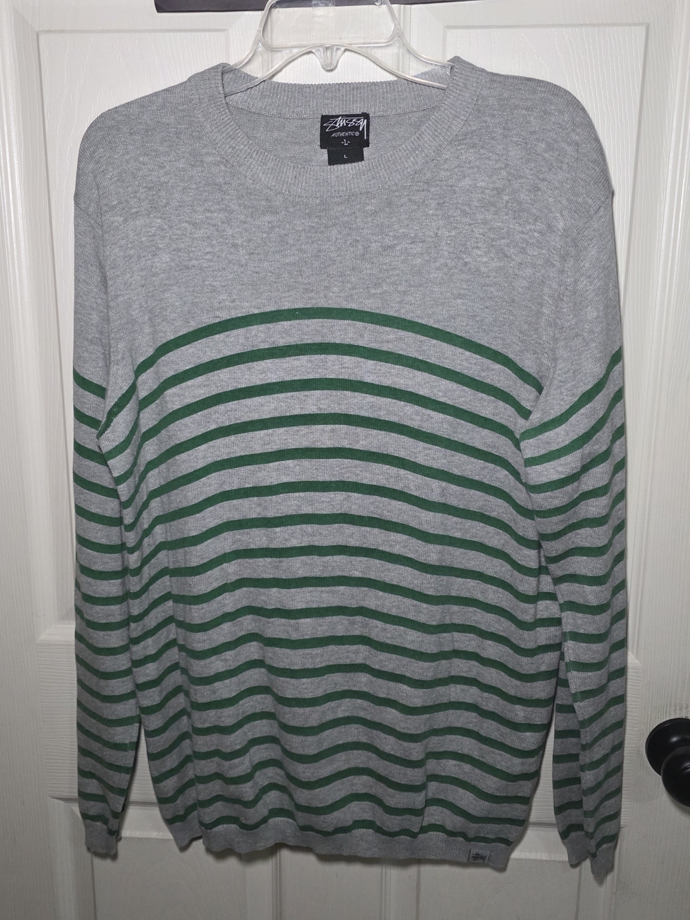 Stüssy Gray Crewneck Sweater with Green Stripes Size L